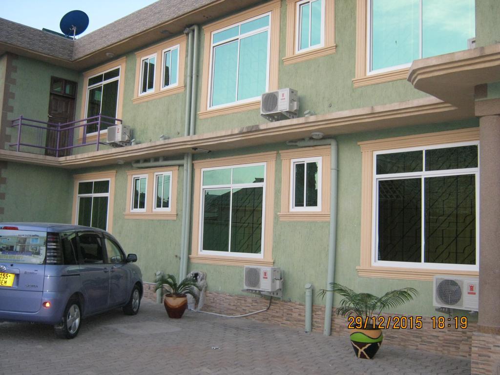 Naam Suite Motel (Adults Only) Dar es Salaam Exterior photo